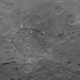 Imagen para el artículo titulado Las fotos más cercanas de Ceres muestran decenas de puntos brillantes
